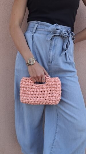 Χειροποίητη mini crochet