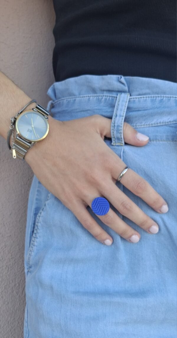 Area Ring